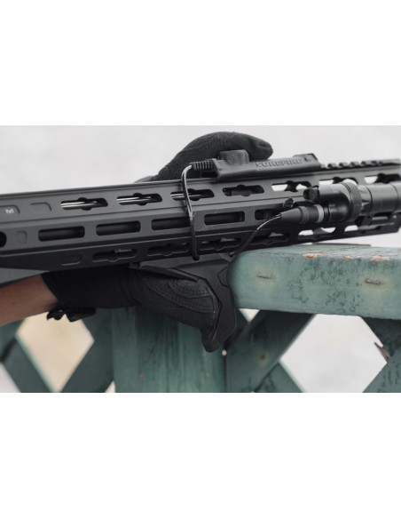 Strike Industries Link Angled HandStop SI-AR-HSFG Strike Industries Link Angled HandStop SI-AR-HSFG
